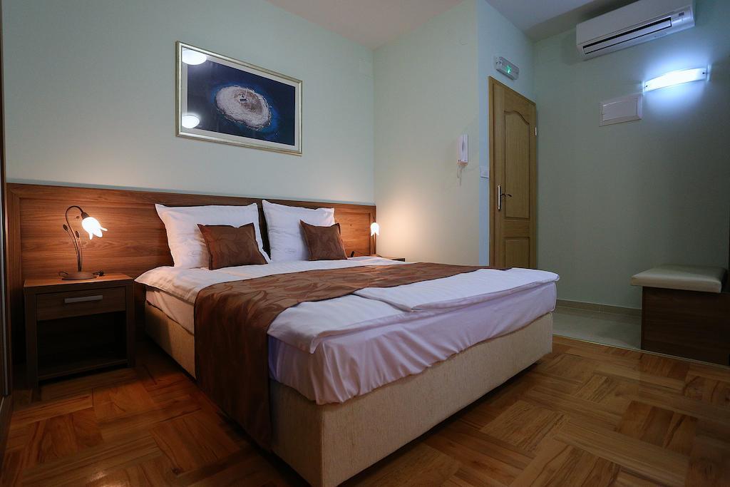 Apartments Ivana - Iva ซาดาร์ ห้อง รูปภาพ
