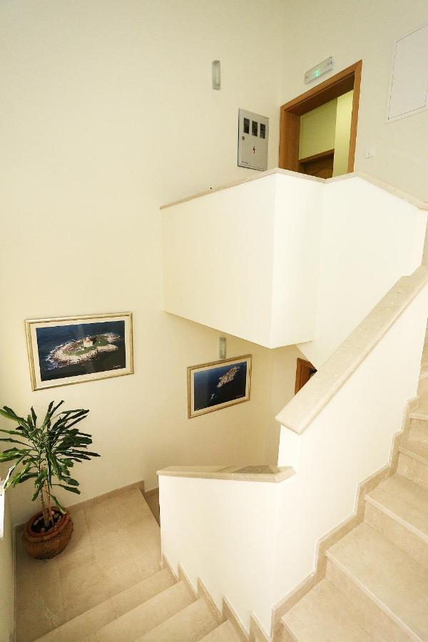 Apartments Ivana - Iva ซาดาร์ ภายนอก รูปภาพ